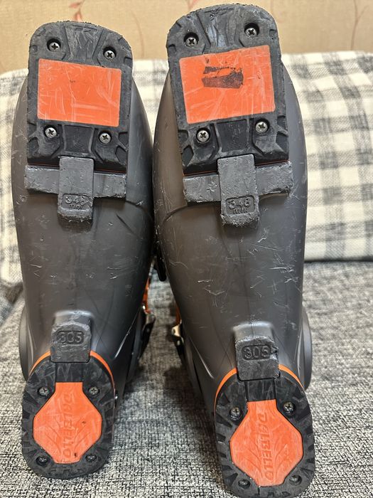 Гірськолижні черевики Dalbello Panterra 90 розмір 300-305