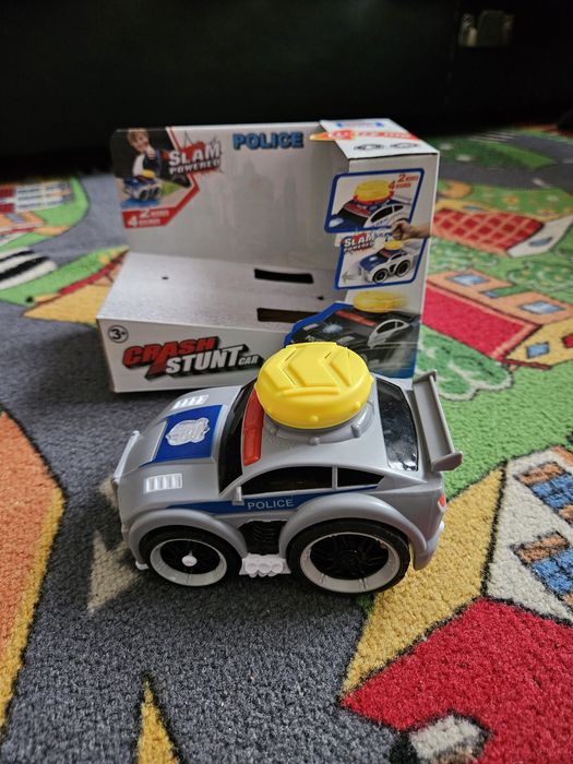 Samochód policyjny samojezdny