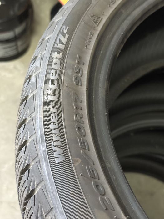 Opony zimowe 205/50R17 Hankook