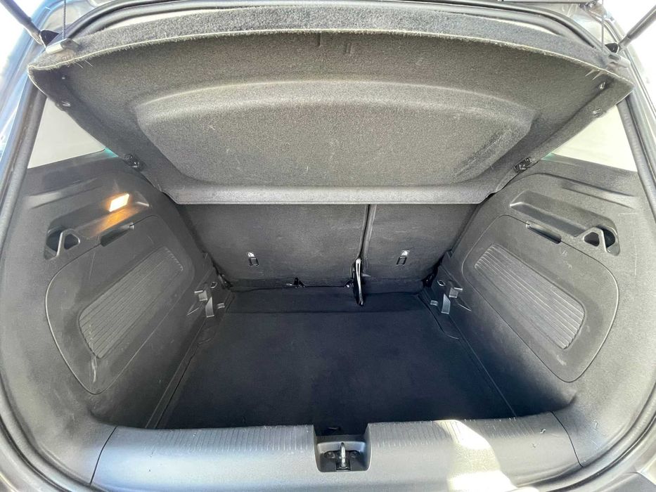 OPEL Crossland X 1.2 Gasolina 83 cv 10/2019