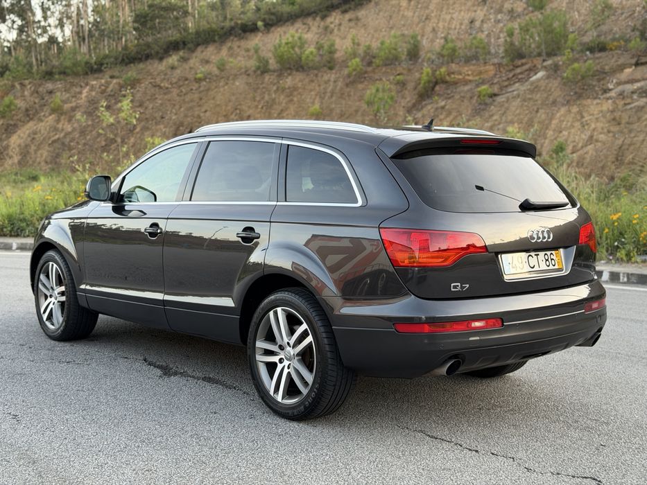 Audi Q7 3.0 Tdi Quattro 7 lug Nacional