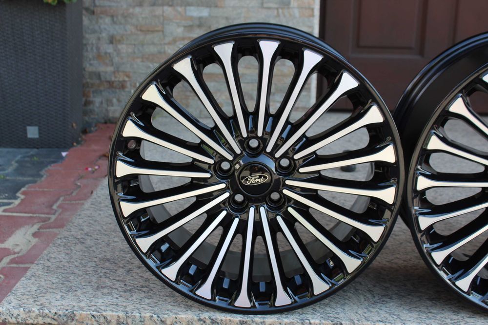 FORD Mondeo Mk4 Mk5 STLine Kuga Focus Mk3 Mk4 ST RS 5x108 18'' 8J ET55