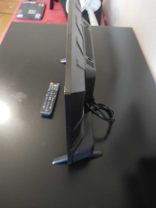 TV LED 24" eSmart com comando original63825781731203124