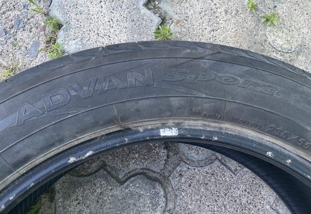 Шини 2шт R20 Yokohama Advan sport 235/55/20 пара БЕЗ пошкоджень вир. Японія