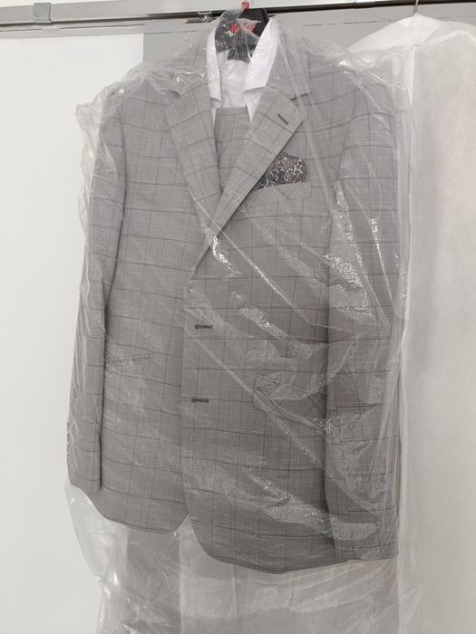 Garnitur męski ślubny kratka