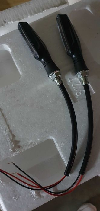 Piscas led sequênciais com relé interior