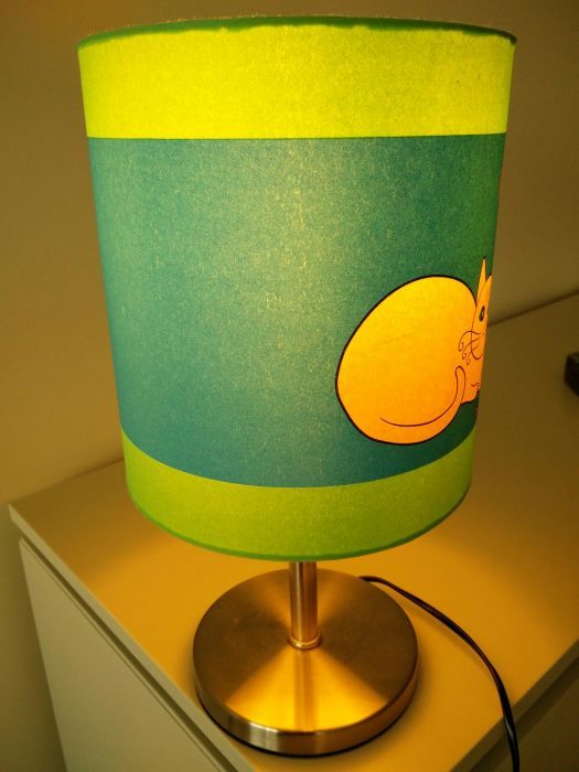 Vendo TRÊS (3) candeeiros - um de quarto e dois de escritório. 

-Cand