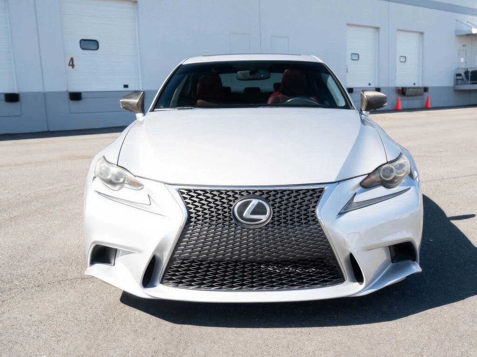 Lexus IS 250      2015