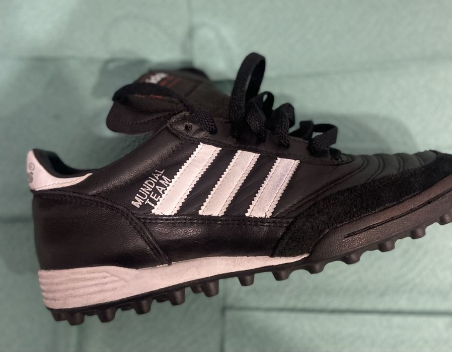 Adidas Mondial Team UK5.5 оригинал