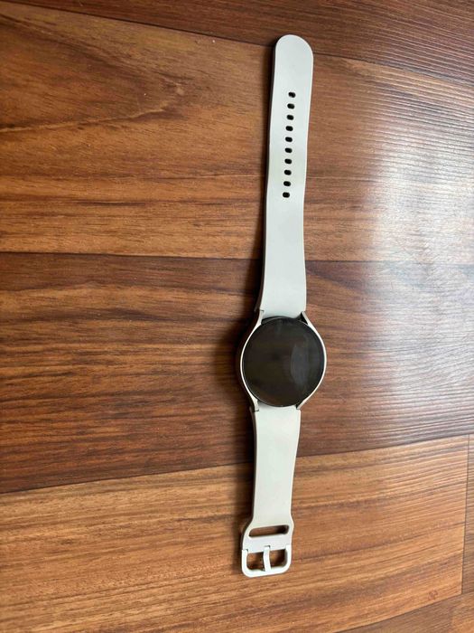 Samsung Galaxy Watch 6 44 mm Silver