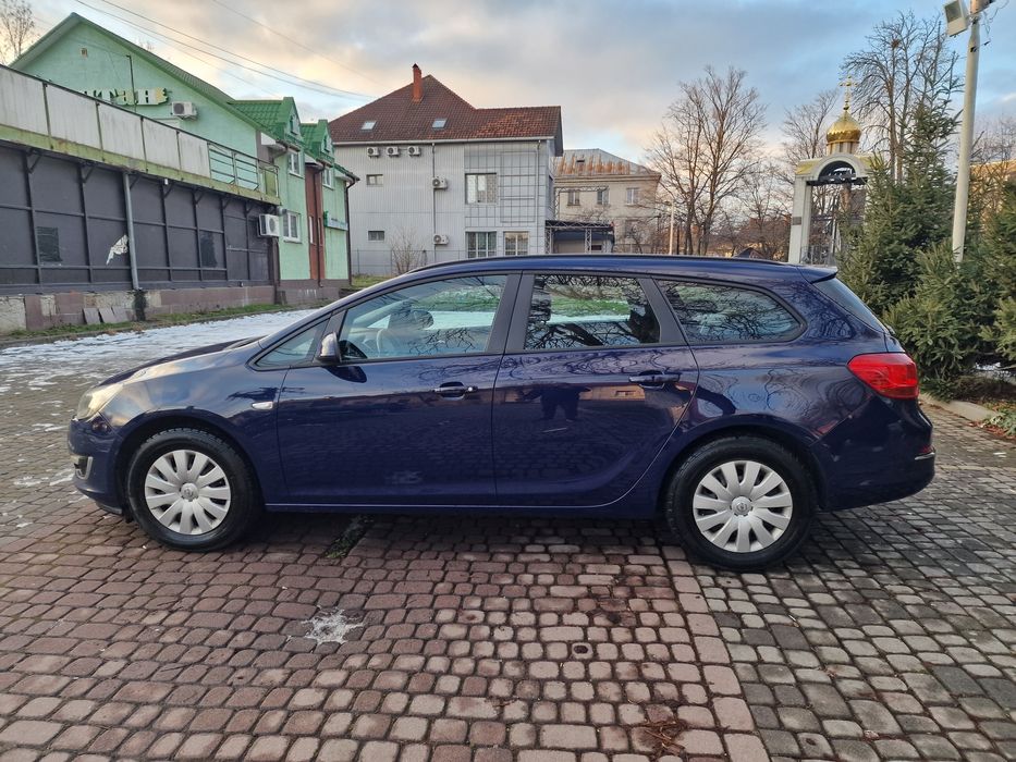 Opel Astra J 2013 1.7