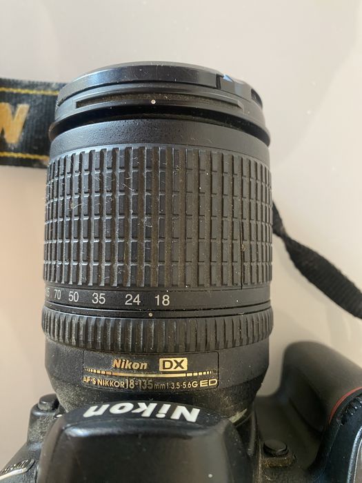 Camara DSRL Nikon D80 e objectiva 18-135mm