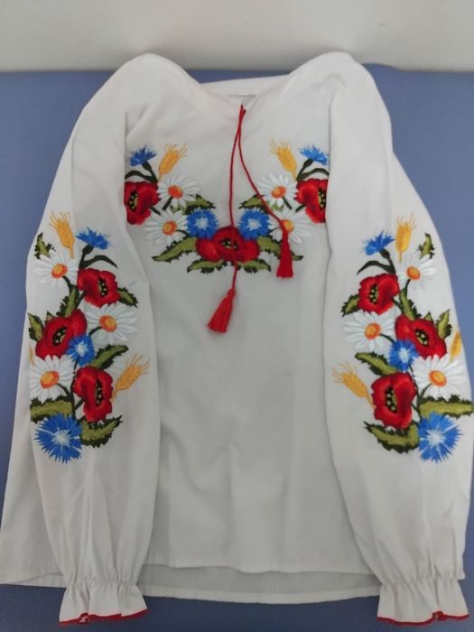 Вишиванка для дівчинки