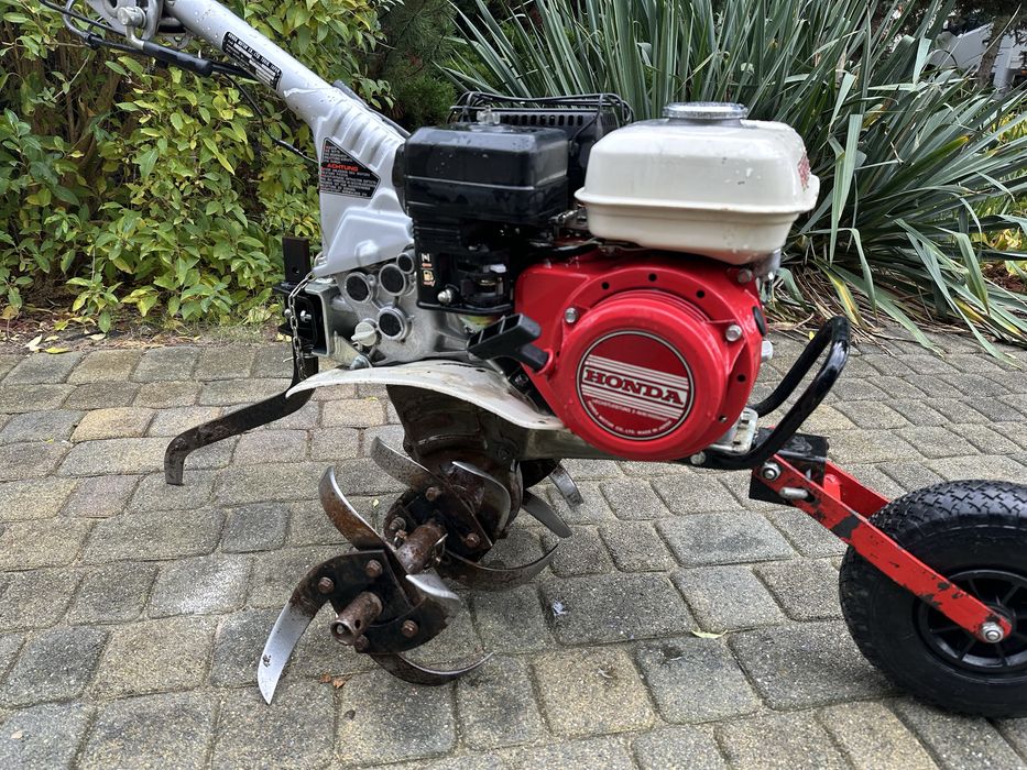 Glebogryzarka HONDA F360 2 biegi + wsteczny ciągnik jednoosiowy