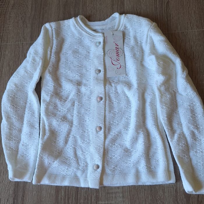 Sweter biały  116/122 Jomar