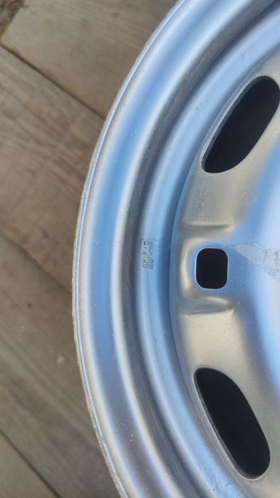 Диски стальные  Seat, Skoda, VW r13  5x100, ET35, Golf 4, Fabia