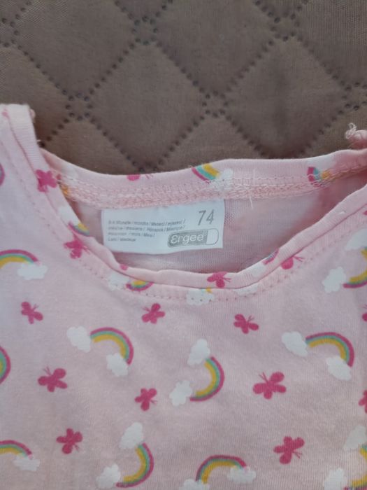 Sukienka 74 stan bardzo dobry.