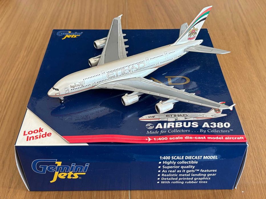 Miniatura Etihad Airways Airbus A380