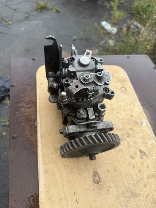 ТНВД тата еталон євро 2 стан відмінний перевірена на стенді недоліків