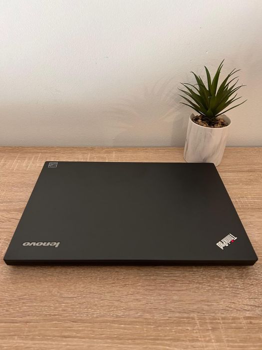 Lenovo UltraBook i5 | 12 GB RAM | SSD