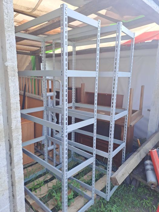 regał metalowy mocny - możliwy transport