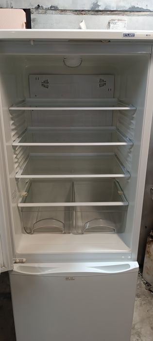 Холодильник робочий