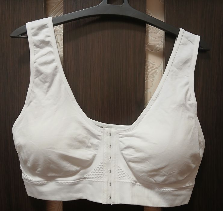 Бюстгальтер з передньою застібкою, розмір  5XL