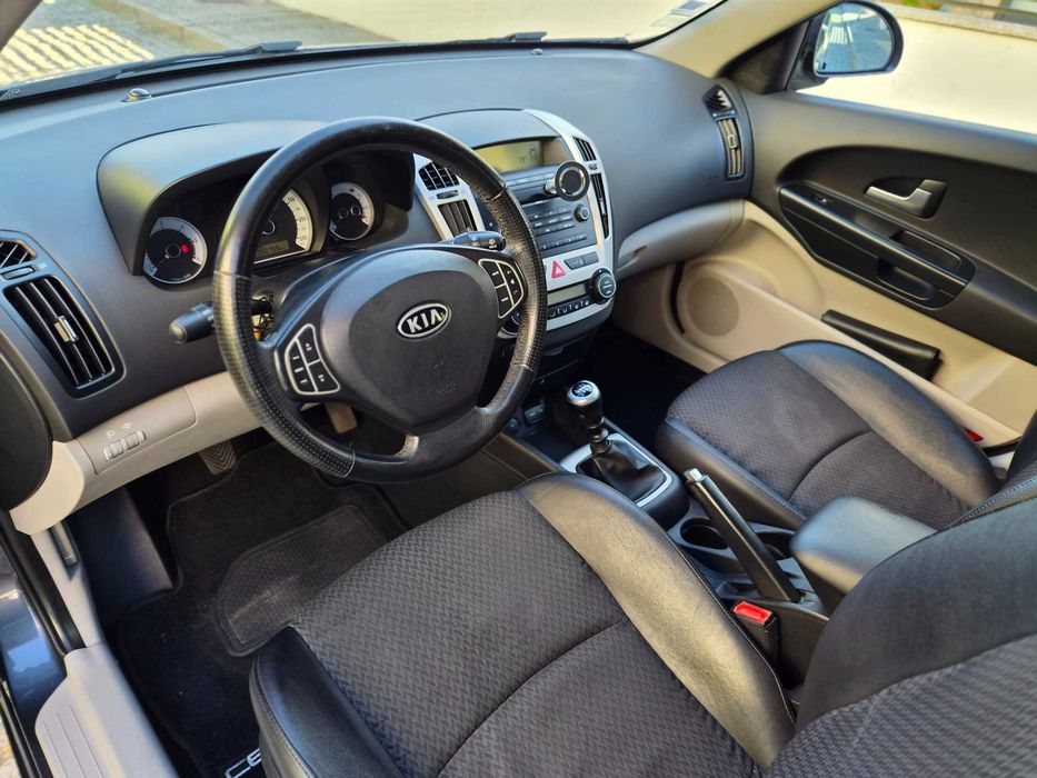 KIA CEED CDRi - oportunidade 3000€