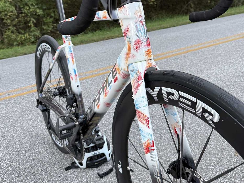 Rama szosowa WINSPACE T1550 II gen kolor Carnival 2026r