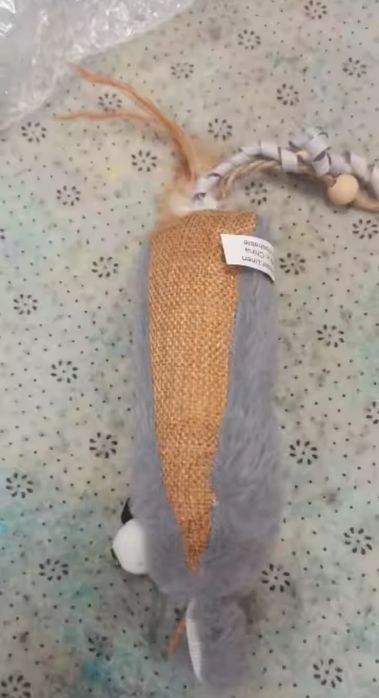 Іграшка з мятою для котиків
