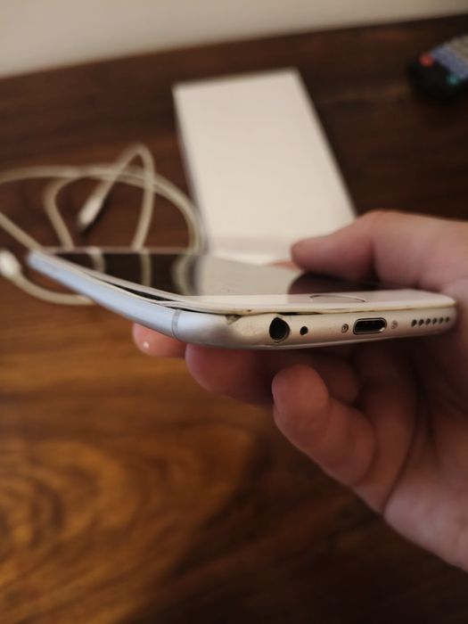 iPhone 6 usado caiu uma vez mas funciona bem 16 gb