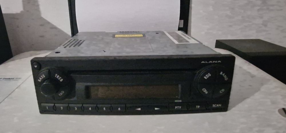 Rádio Seat ibiza em bom estado