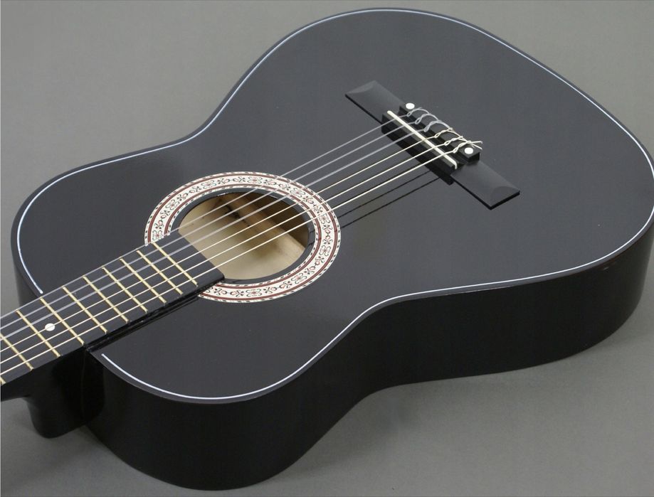 Gitara do nauki zestaw dla początkujących PAKIET stroik CD kostki pas