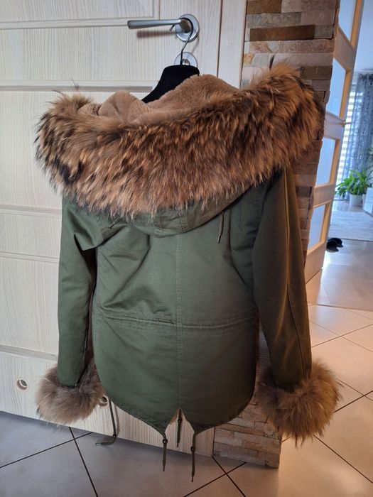 Parka z Pięknym Jenotem