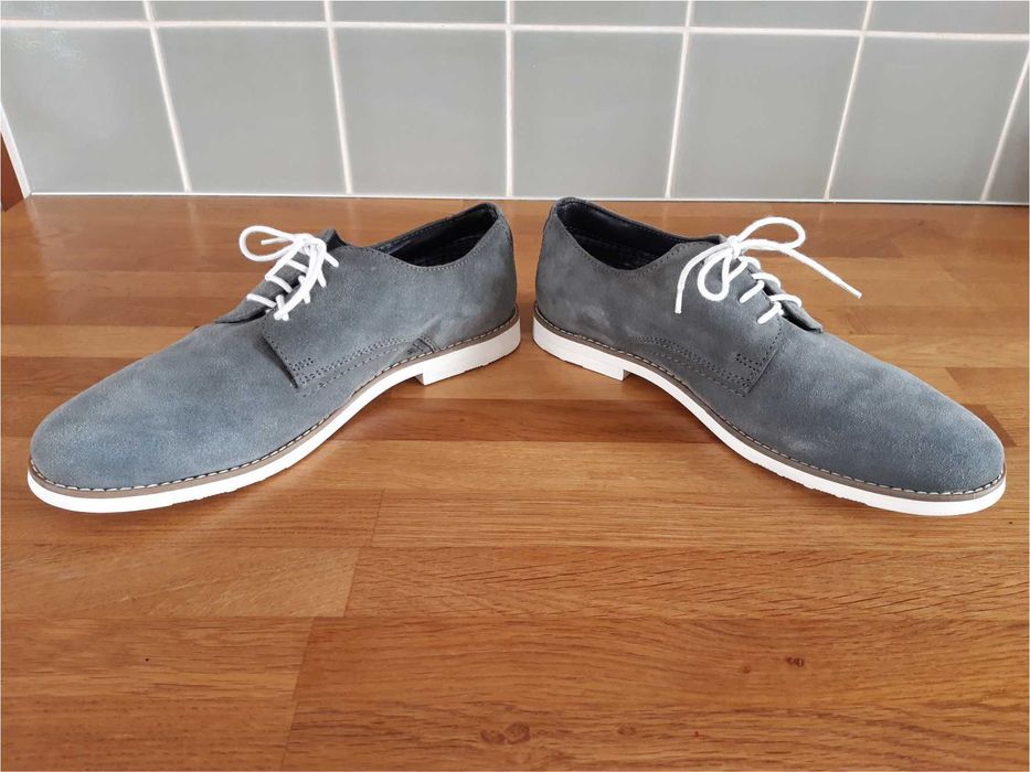 Buty Męskie zamszowe marki HOWICK rozmiar 44