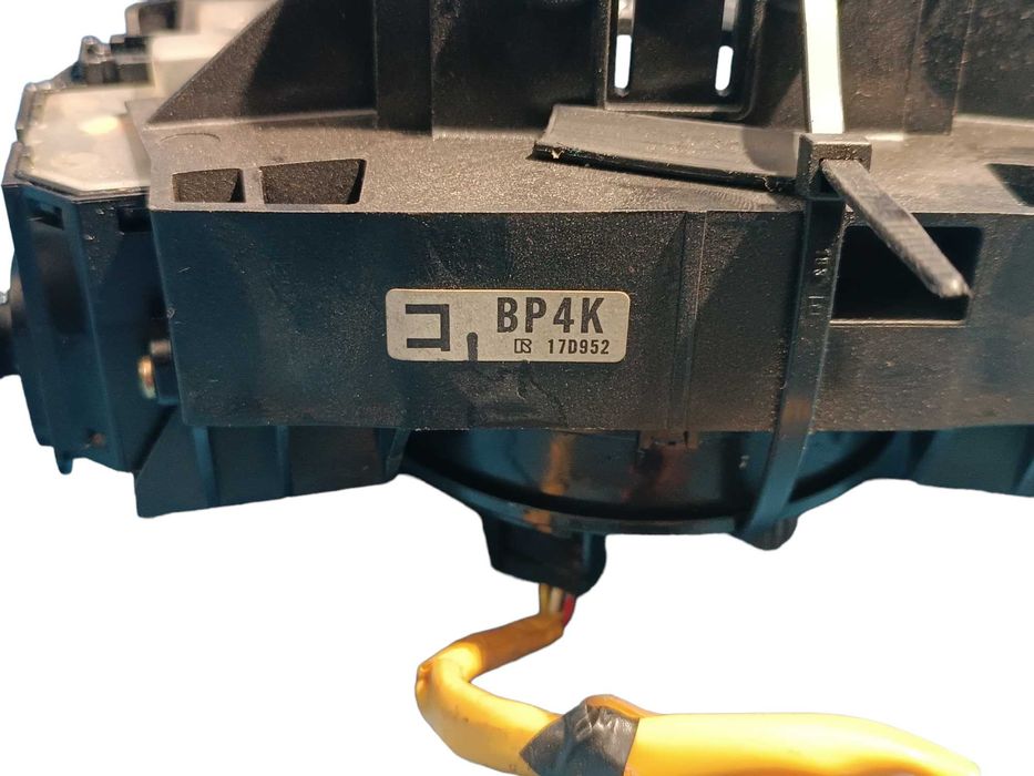 Przełącznik zespolony Manetka Manetki 17D682 Mazda III 3 VI 6 GY