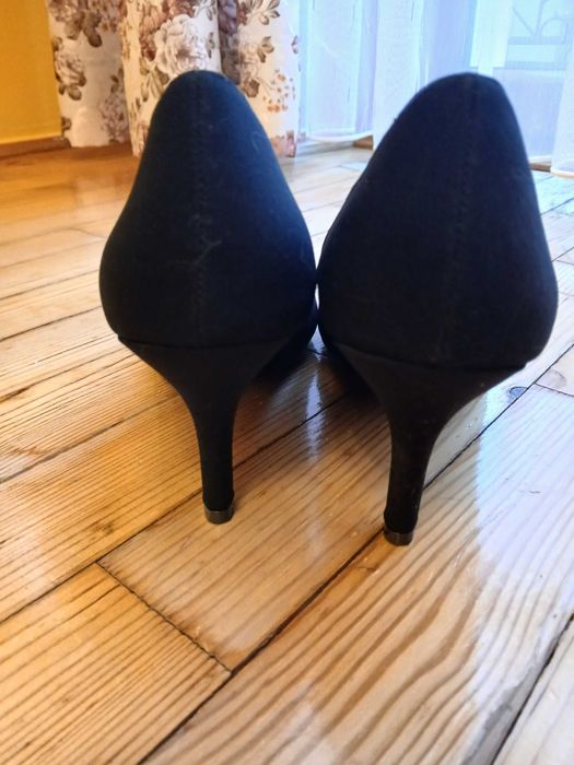 Czarne czółenka - szpilki - Nowe