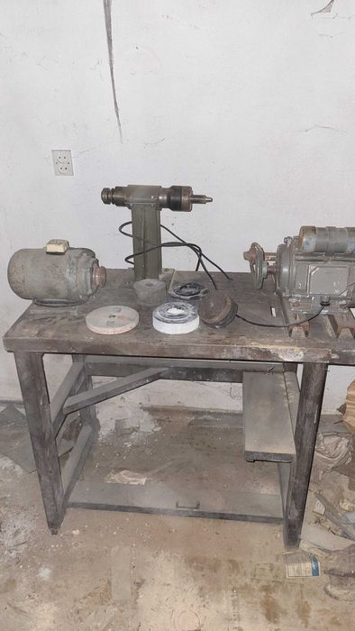 Sprzedam tokarkę do obróbki drewna