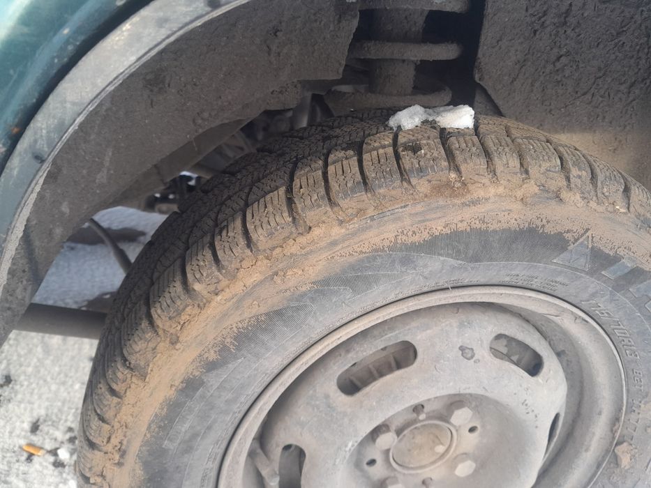 продам ВАЗ 2103   1980г. выпуска