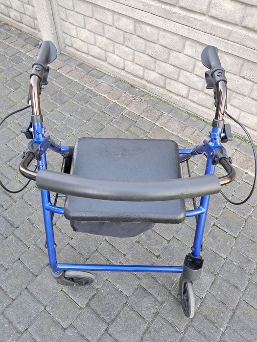 Wózek do chodzenia inwalizdki