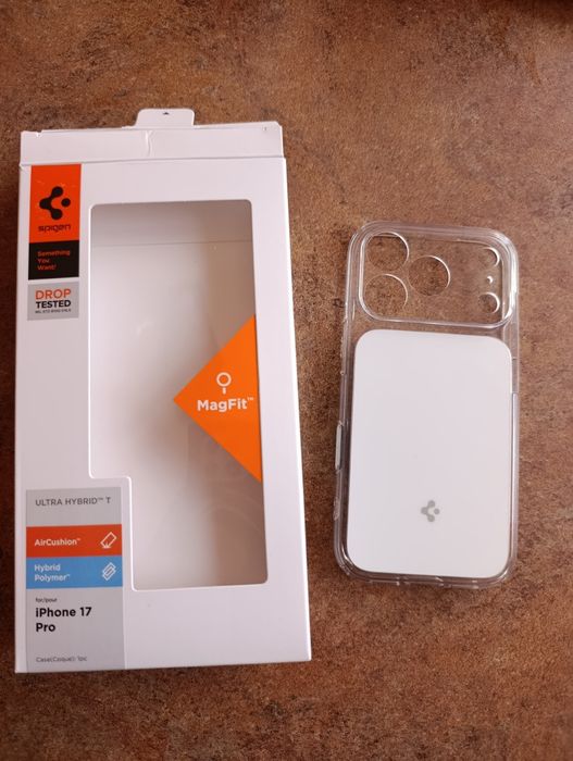 Чохол на iPhone 17 Pro