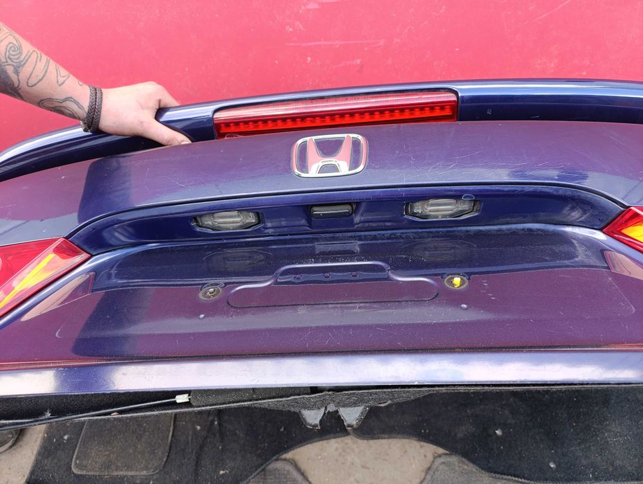 Крышка багажника Honda Accord 7 седан