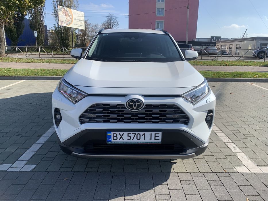 Toyota Rav 4 2021 р.в.