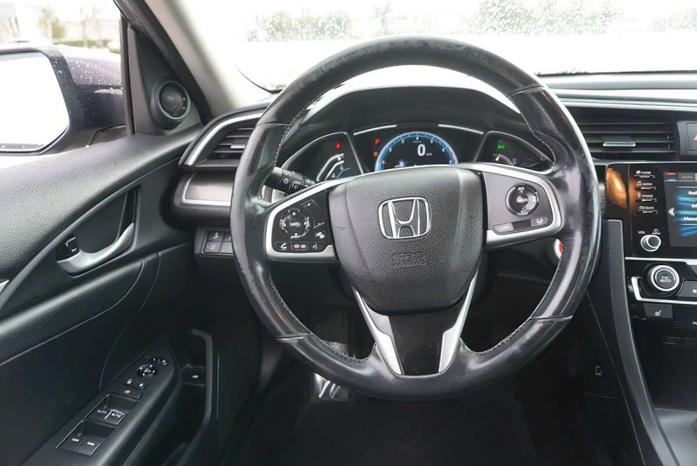 Honda Civic EX-L      2019