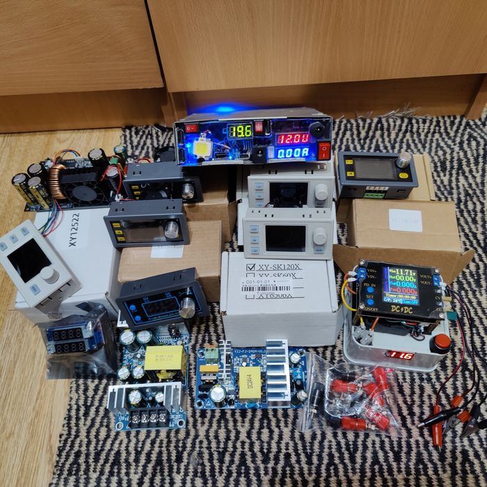 Лабораторне обладнання, лабораторні блоки живлення від 0 до 300в