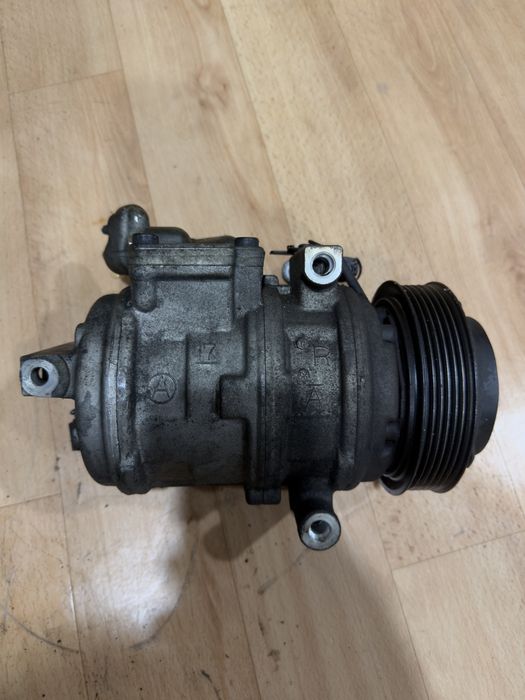 Компресор кондиціонера  Kia Sorento Hyundai 2,2 D4HB
