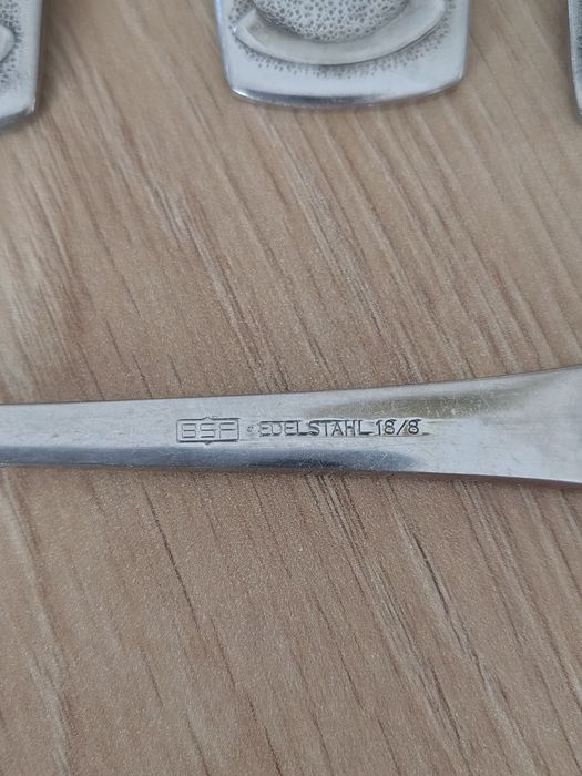 Łyżki 16cm  18/8 kolekcja