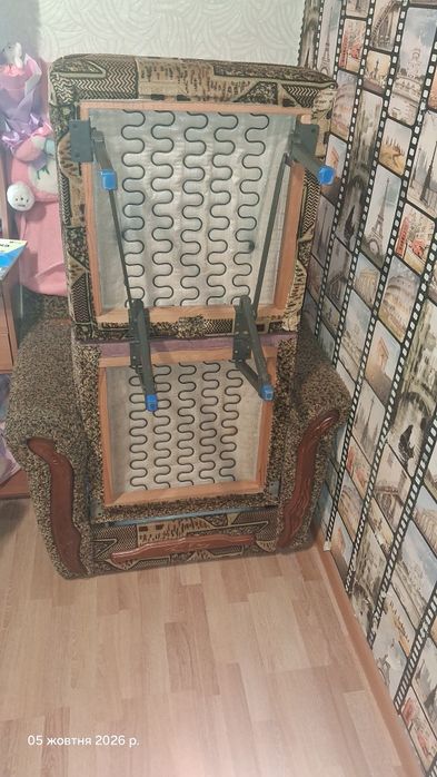 Продам крісло зі спальним місцем