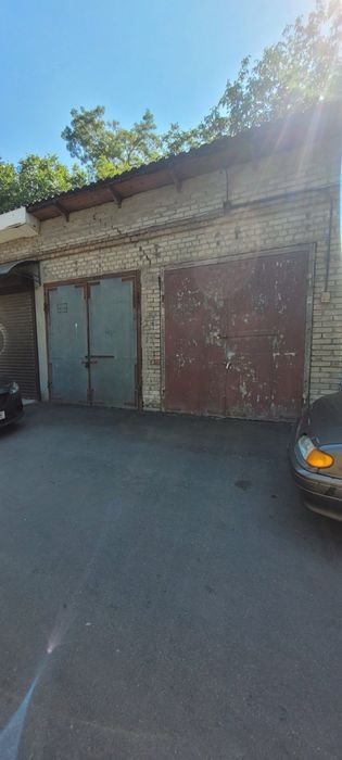 Гараж в центрі міста, вул. Сталеварів