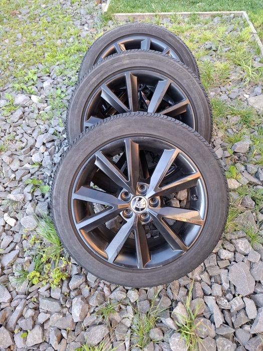 Диски 5×100 шкода фабія 3 з літньою резиною r16